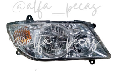 FAROL DIANTEIRO DIREITO – XCMG QY70K1 – QY110 (CÓGIGO L37)