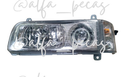 FAROL DIANTEIRO ESQUERDO SANY STC75 – 2010 (CÓDIGO L52)