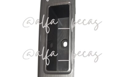 MOLDURA BOTAO DO VIDRO LADO PASSAGEIRO K5 (CODIGO N225)